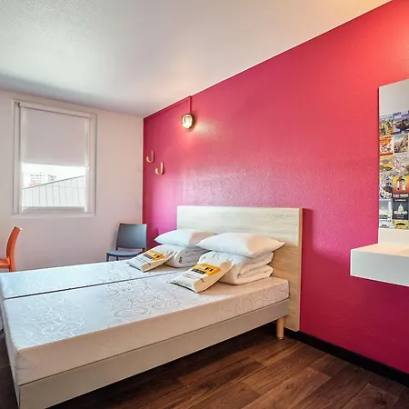 F1 Hotel Vannes